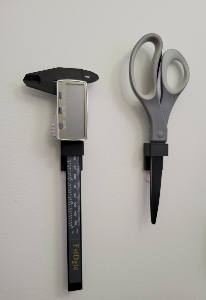 Minimal Tool Wall Mount (for Command Strips)