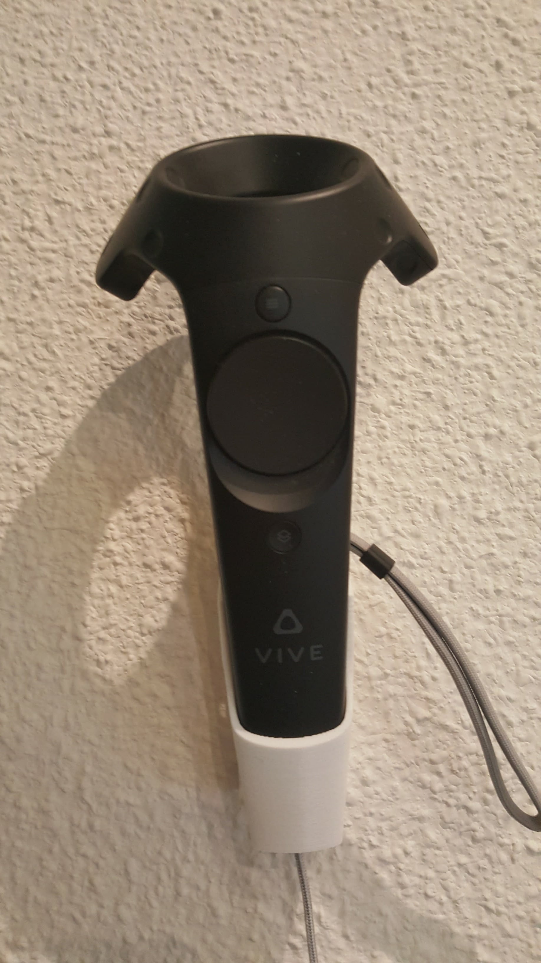 HTC Vive controller wall mount and charging station