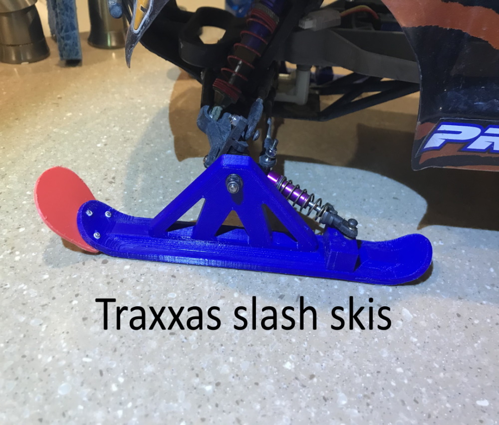 Twin tip skis traxxas