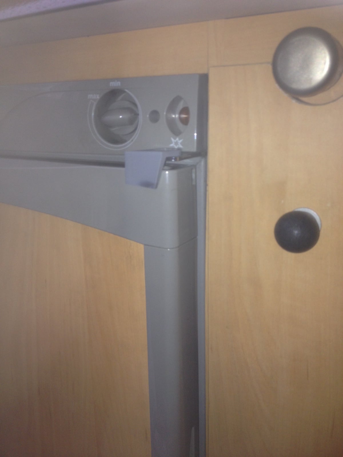 Electrolux Fridge Lock/Latch