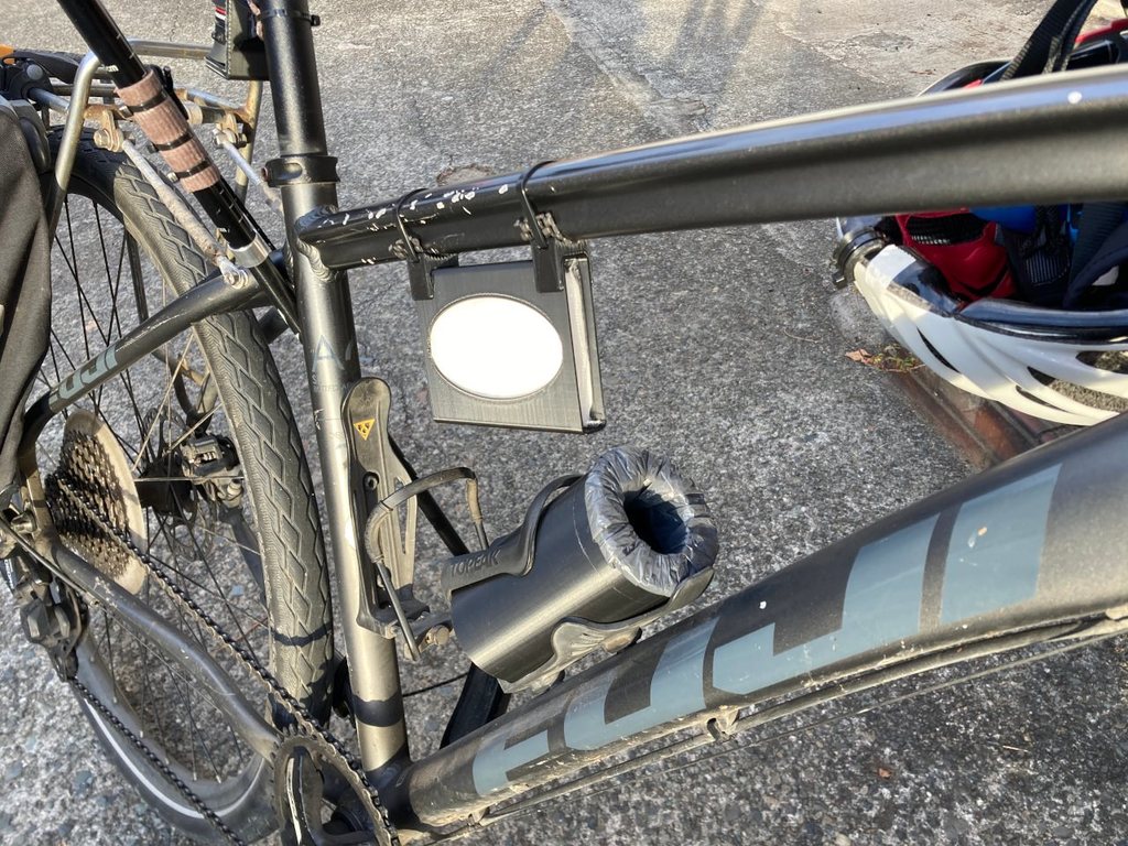 自転車用 ポケットティッシュホルダー / Pocket Tissue Holder for Bike