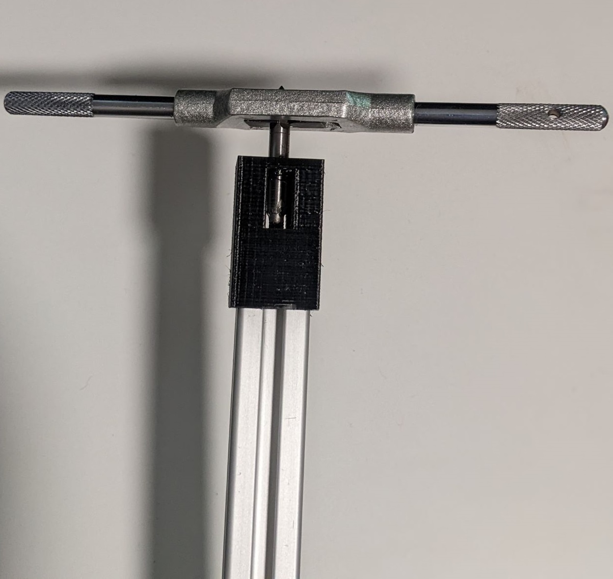 2020 Aluminum Extrusion Tapping Jig (Voron)