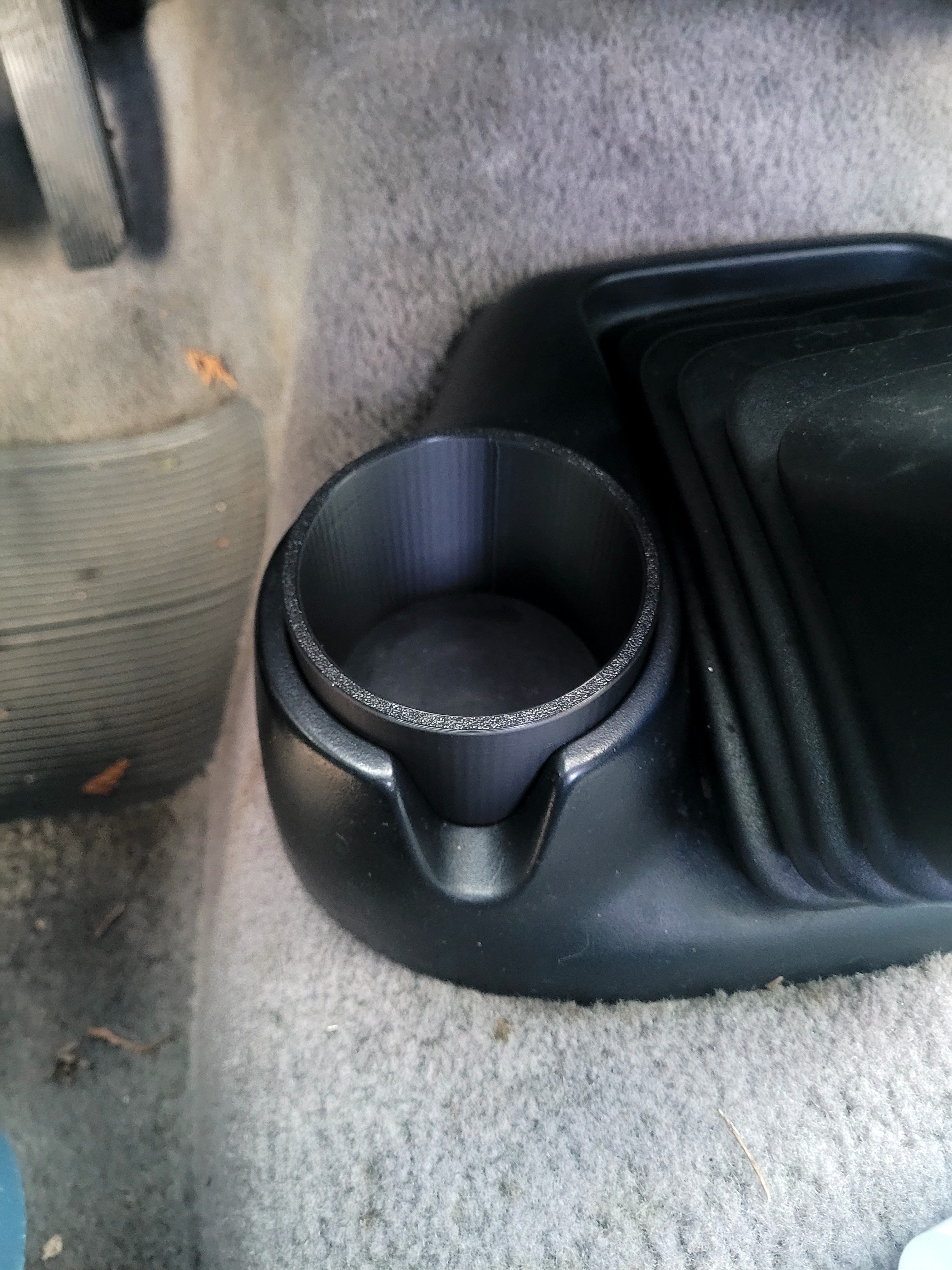 Seccond gen Ford Ranger cup holder insert.