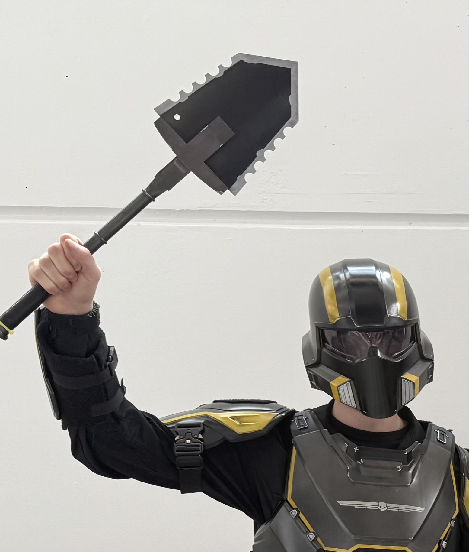 Helldivers II Entrenchment Tool Shovel