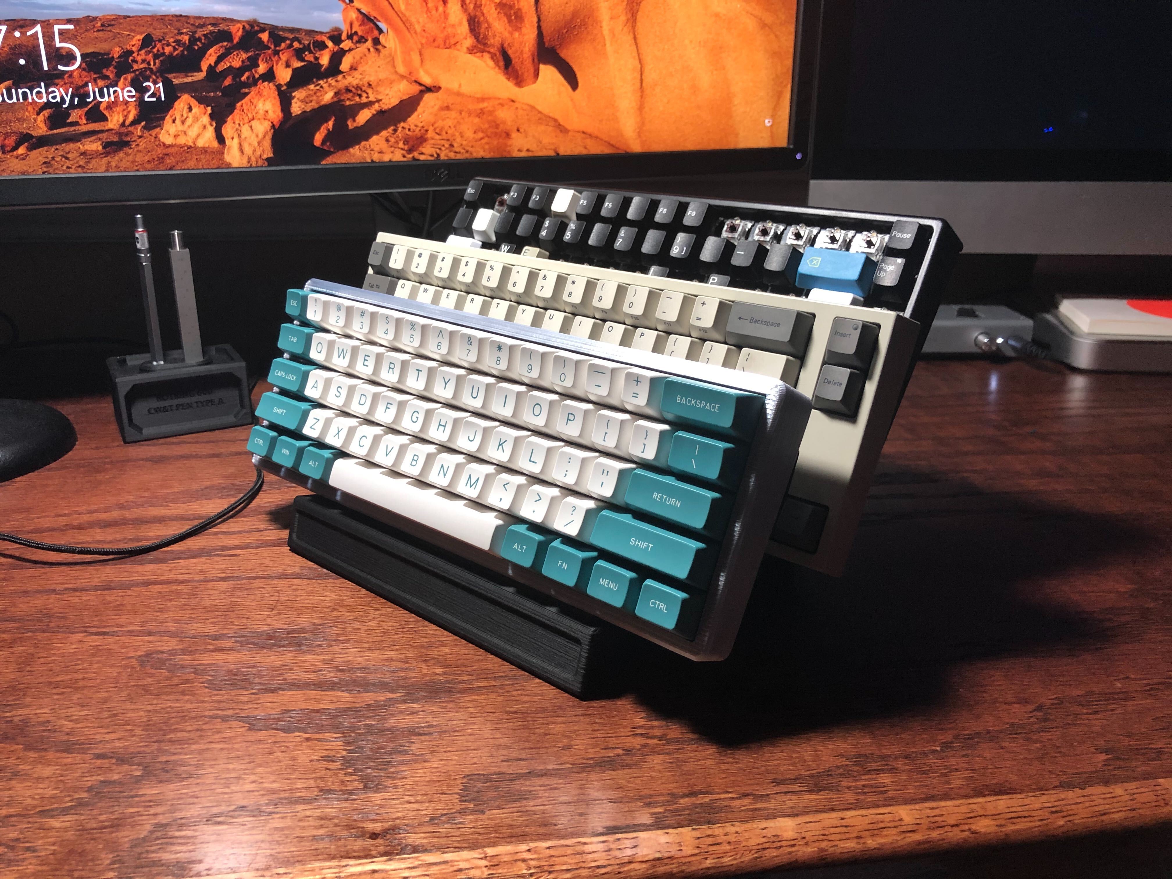 3 Layer Mechanical Keyboard Display Stand