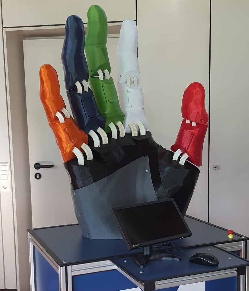  Fully automated oversize hand 