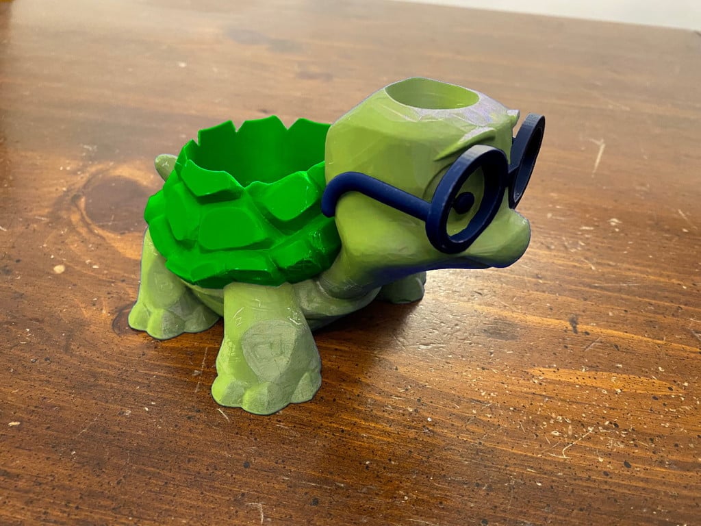 Gustav Turtle Pot
