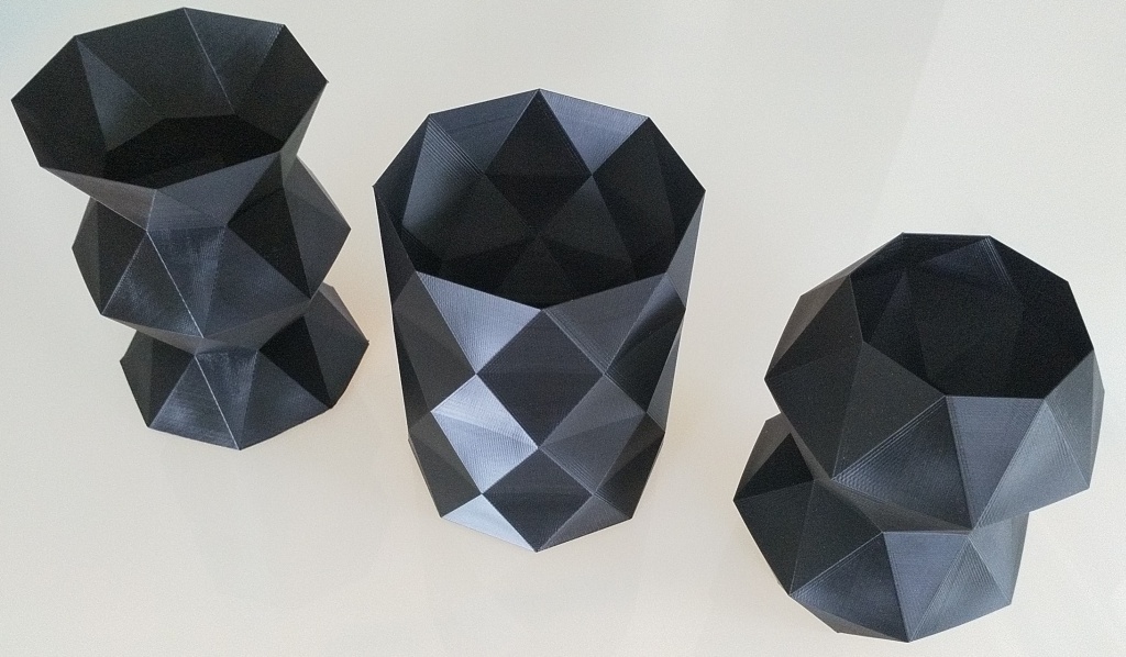 LowPoly Hexagonal Vase Set