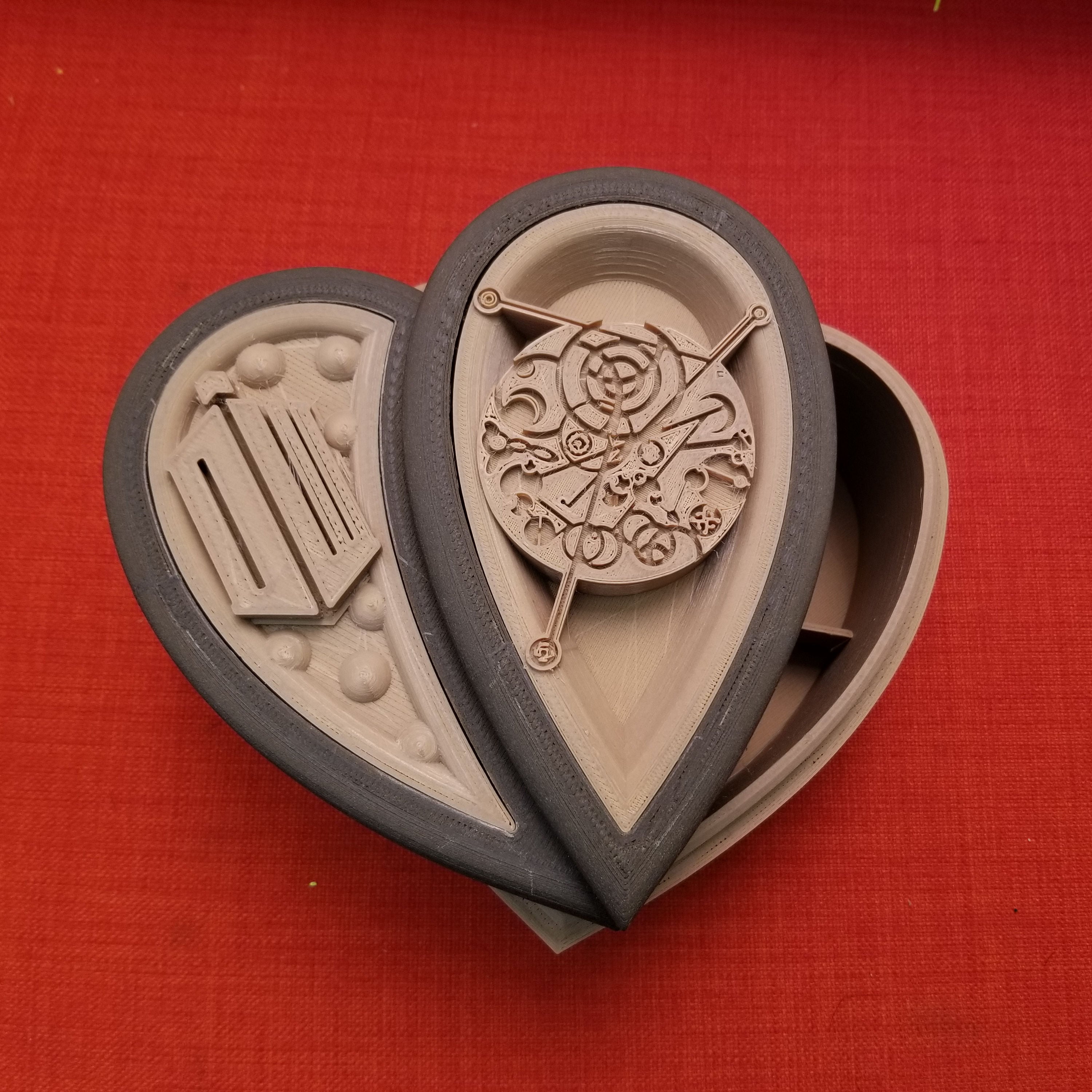 Jewelry Box with Doctor Who Inserts