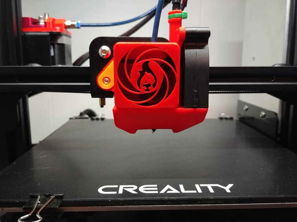 Red Squirrel Compact Fan Housing - Ender 3 Pro CR-10 - 5015 Rev1