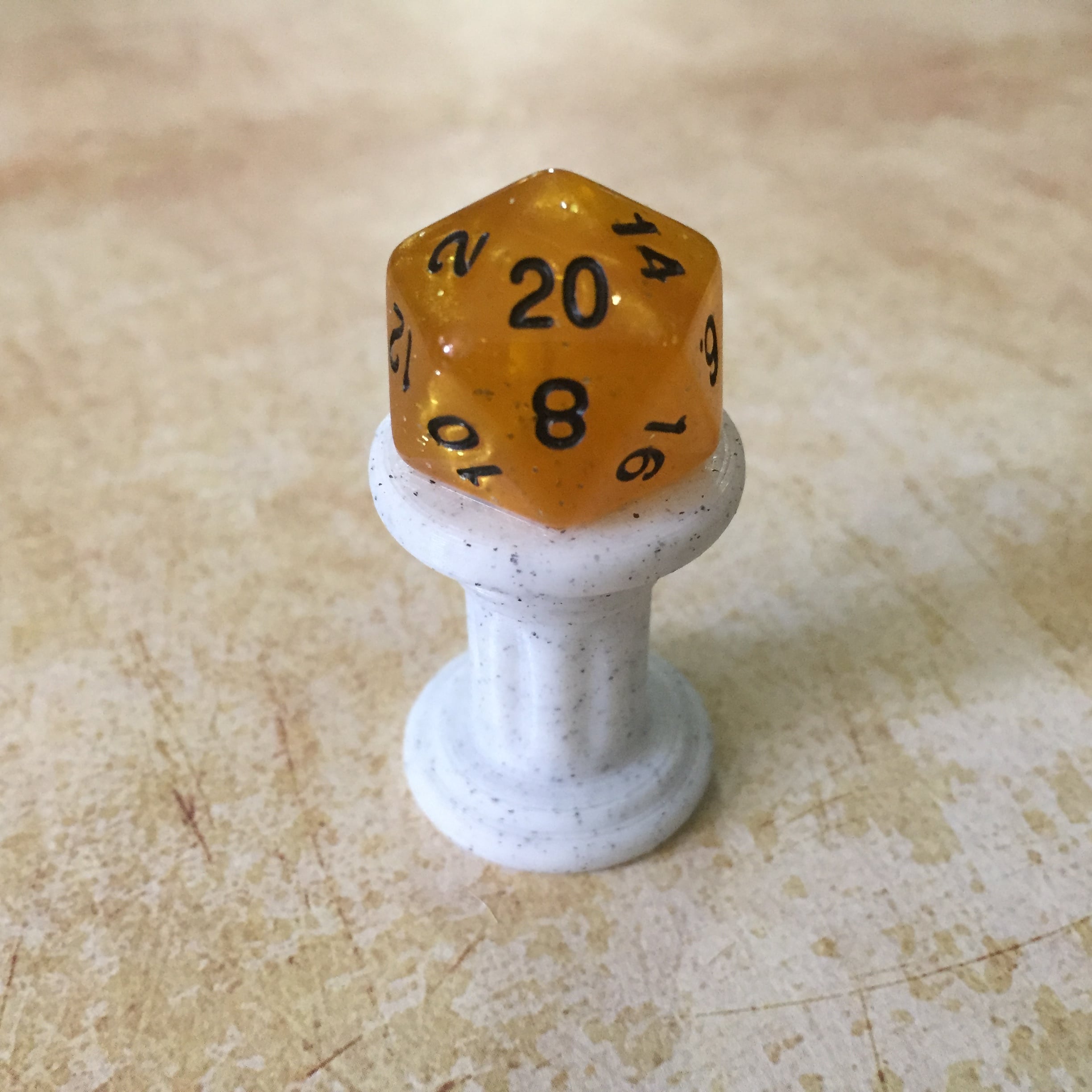 D20 Plinth of honor