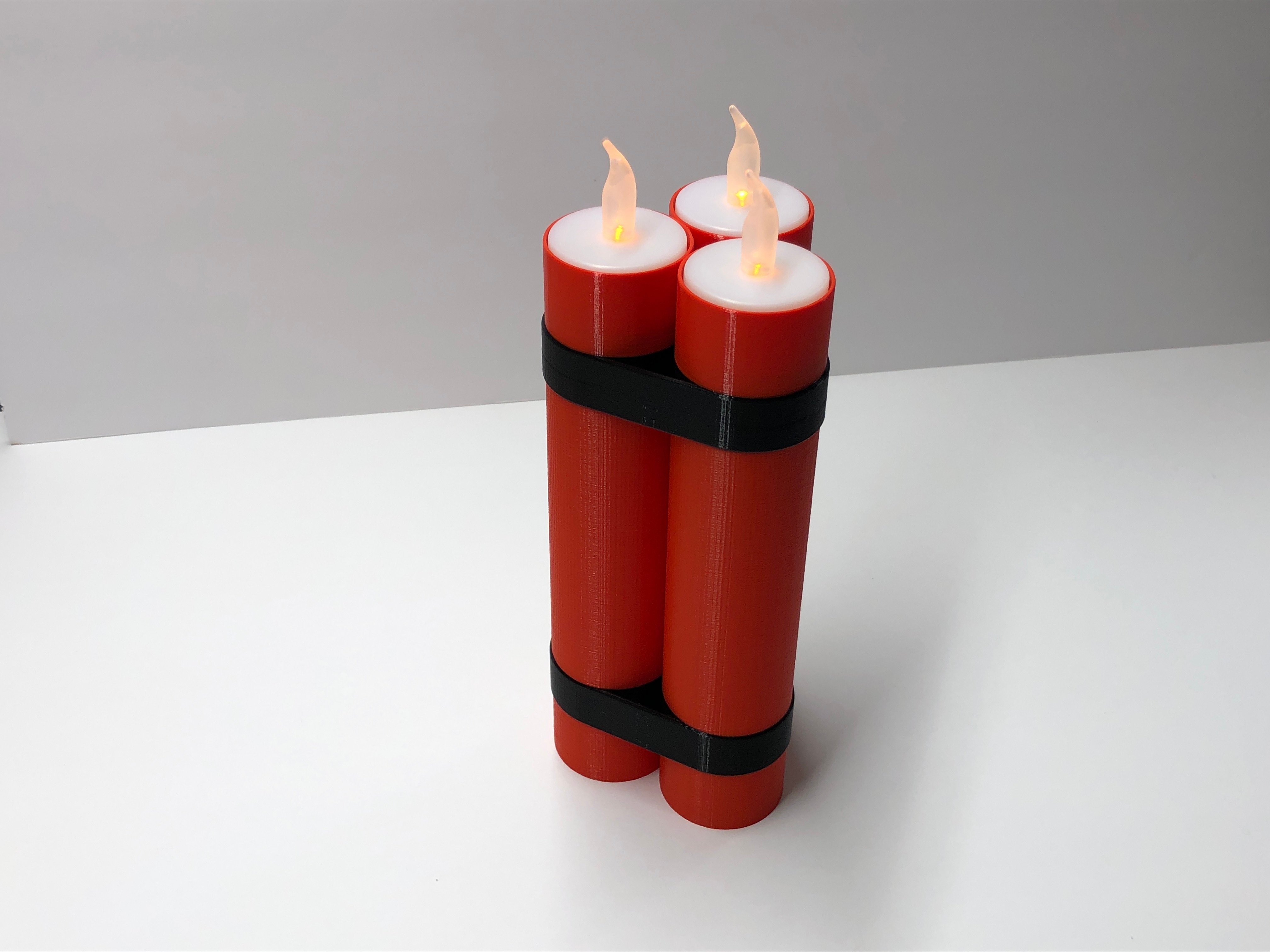 Dynamite Tea Light