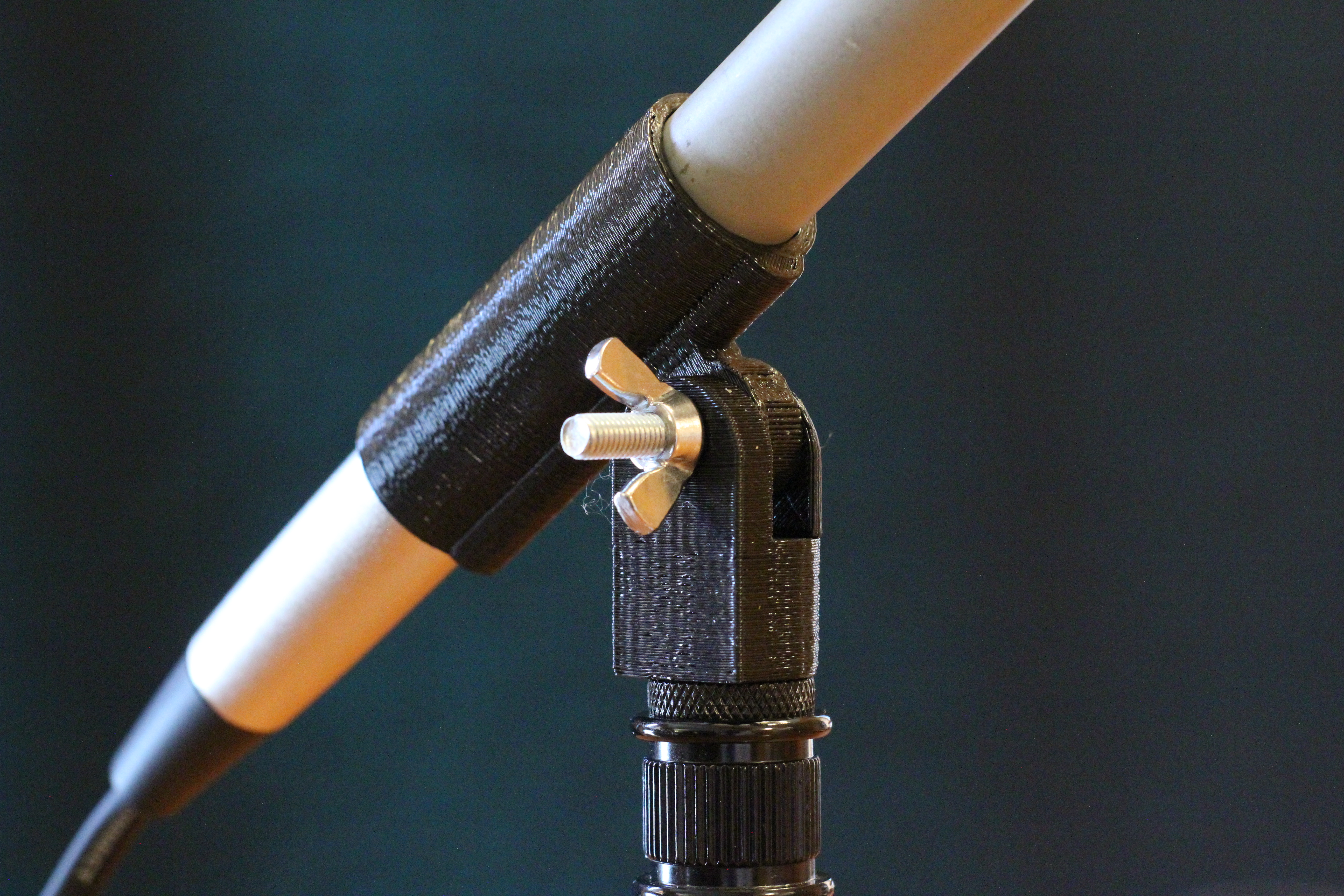 Clip for Electro-Voice 635 and other 20mm XLR Microphones