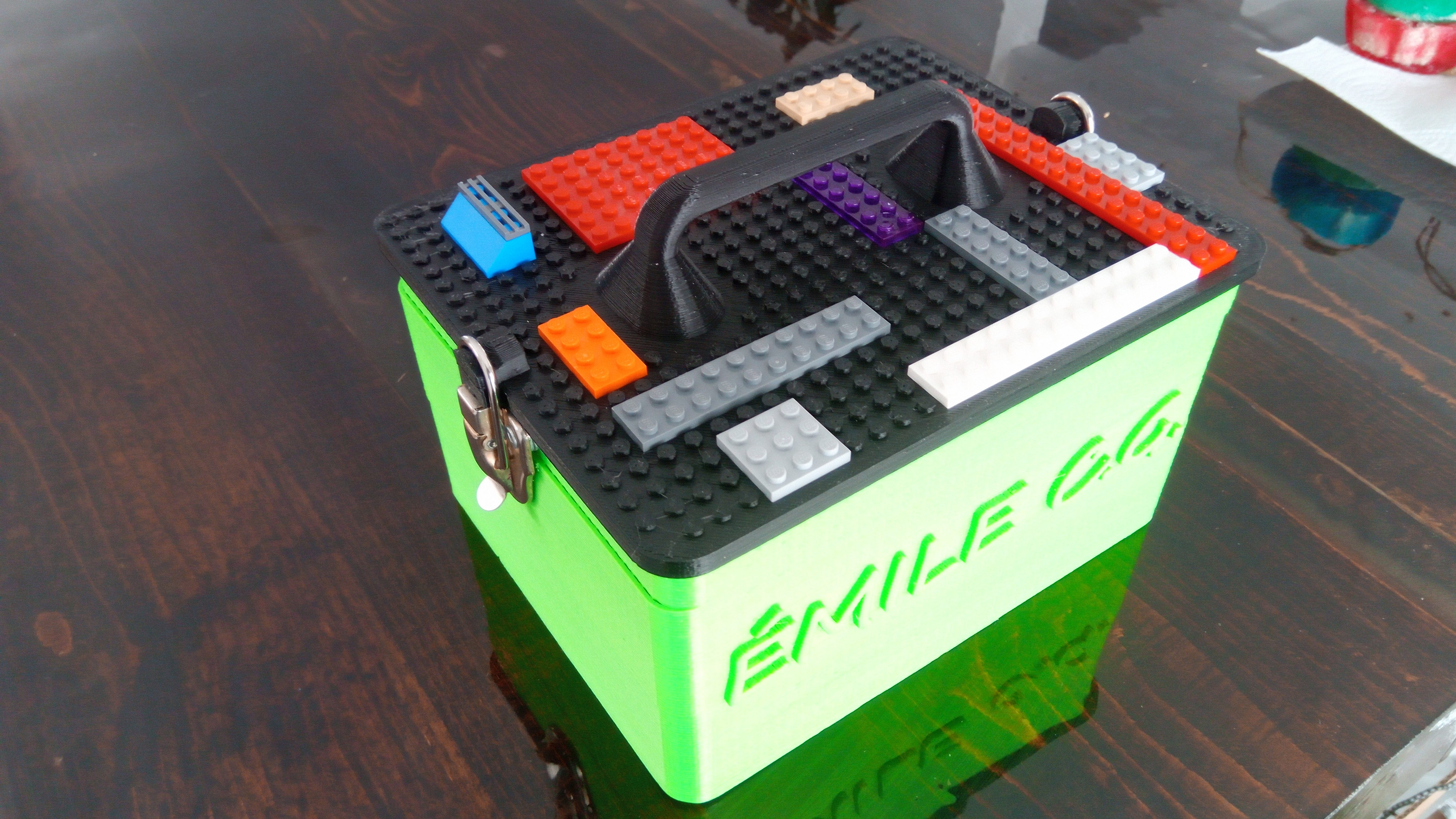 lego lunch box