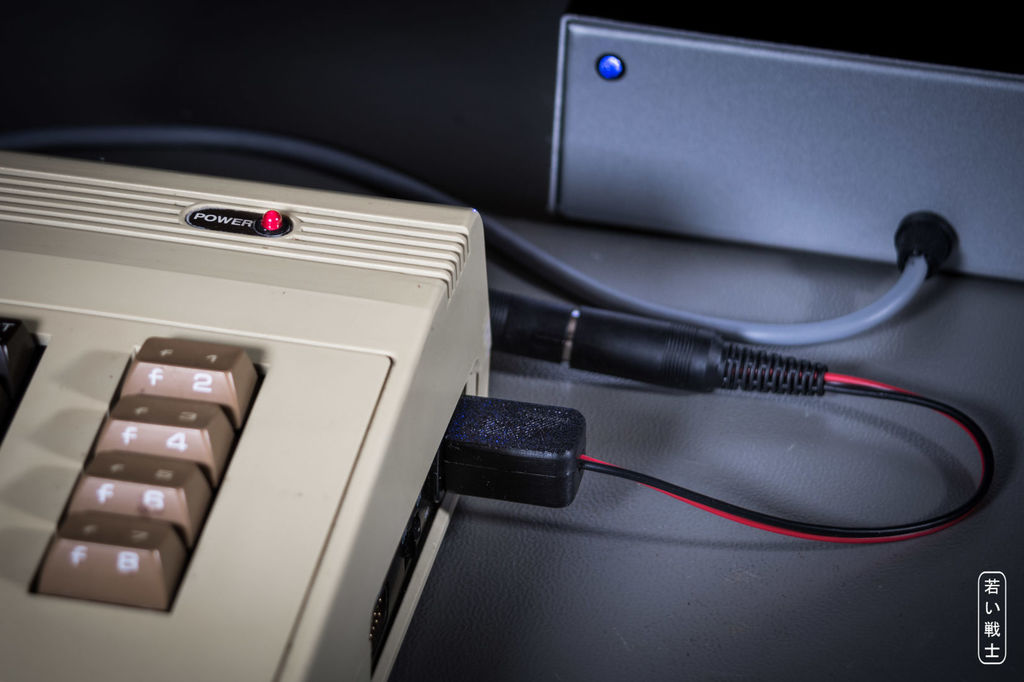 Commodore VIC-20 9VAC Euro Connector