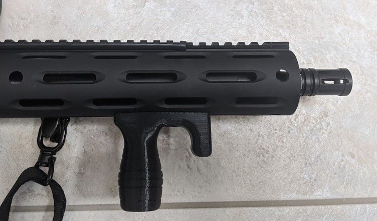Modded Vertical foregrip mp5k style (M-lok)