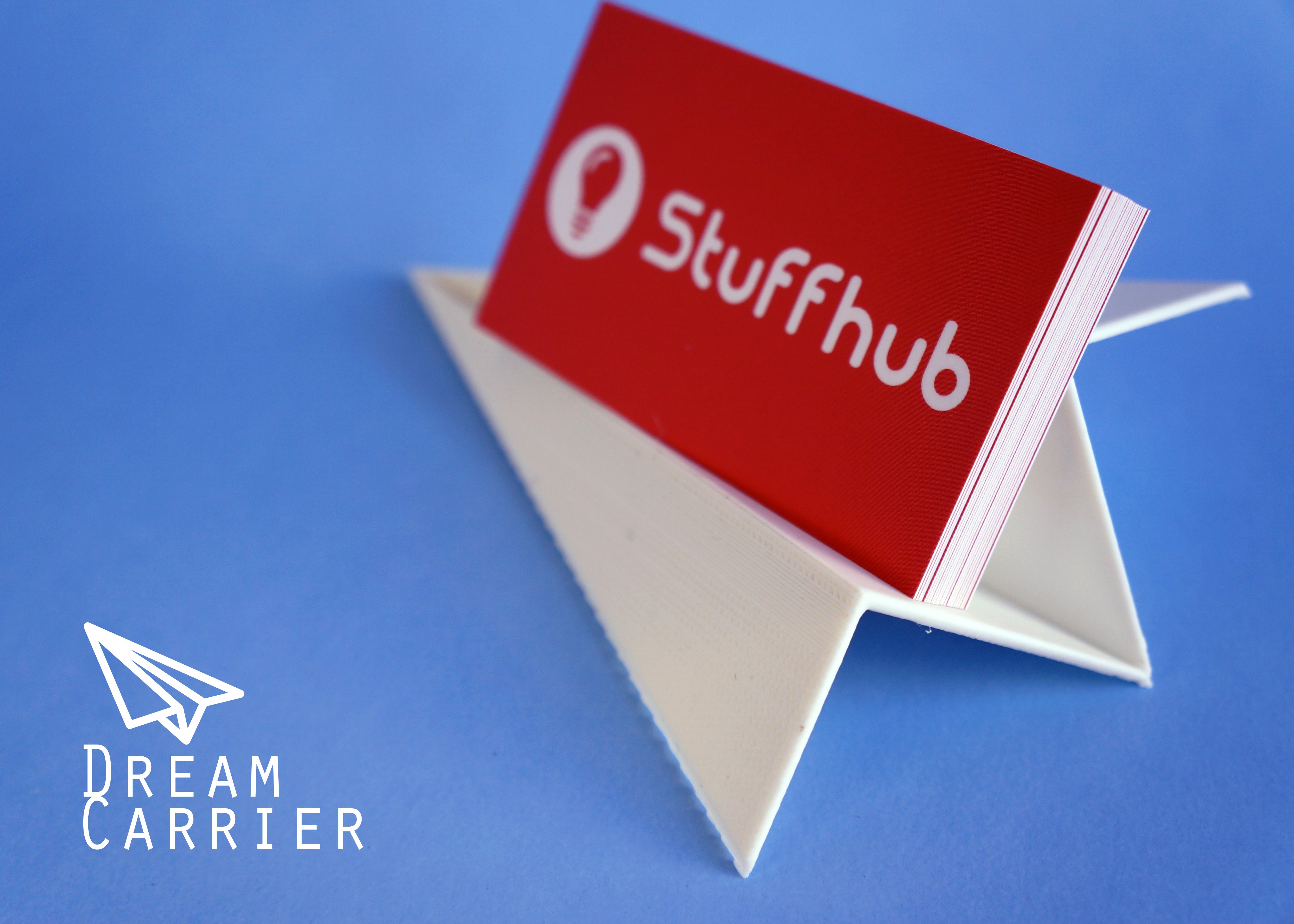 Dream Carrier_Paper Plane Business Card Holder