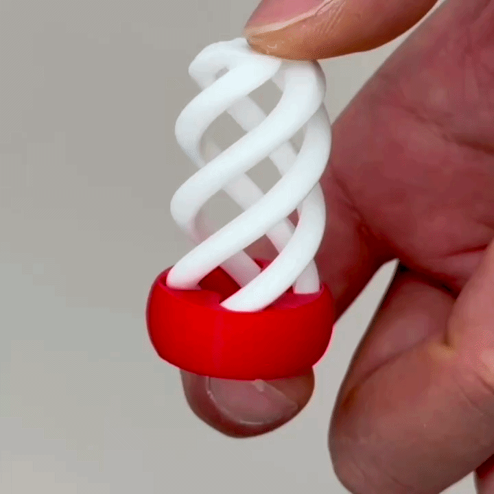 Miniatura 3 do modelo 3D Tiny Spiral Passthrough Fidget