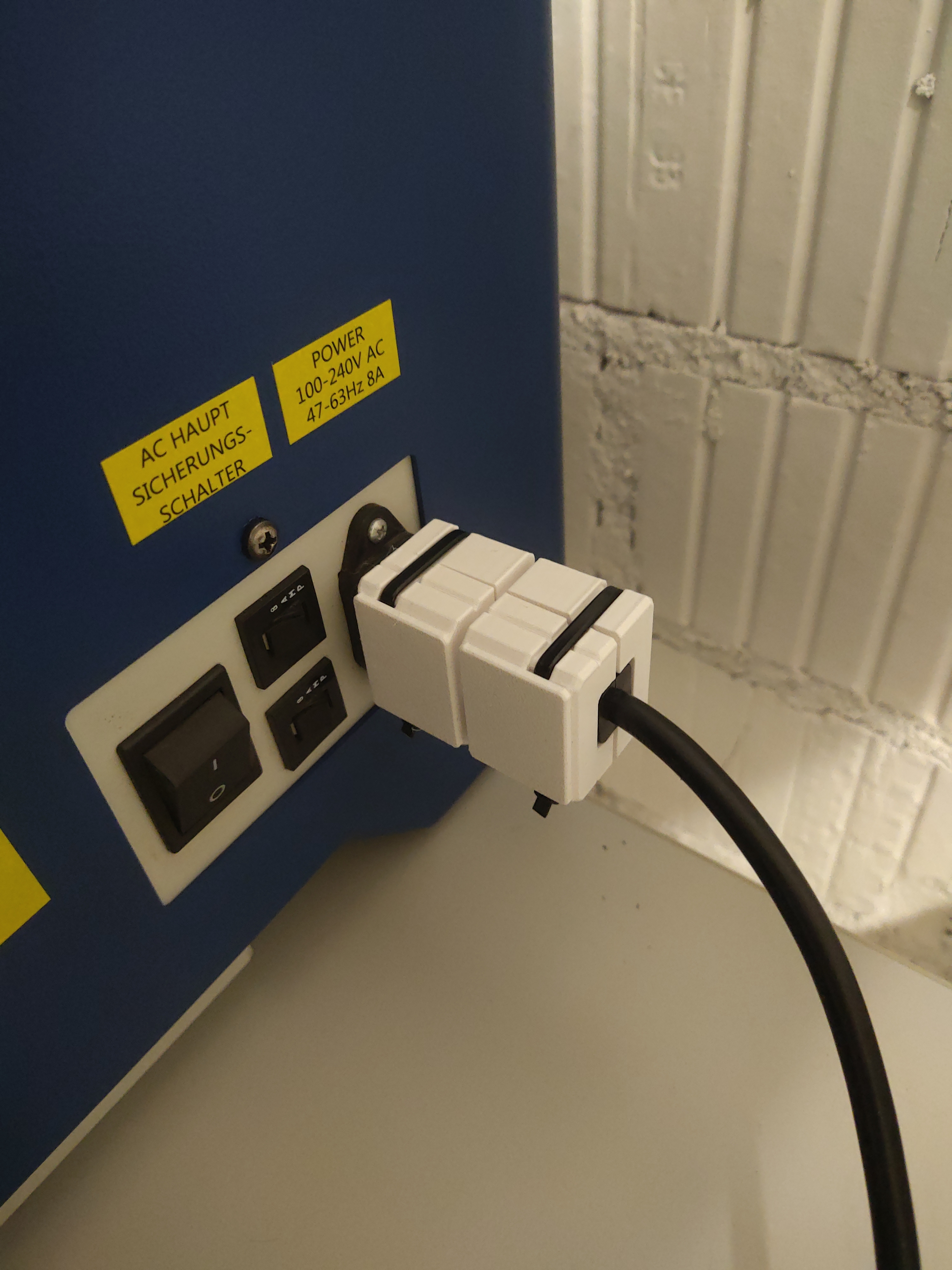 pro snake Locking Power Cable Safebox