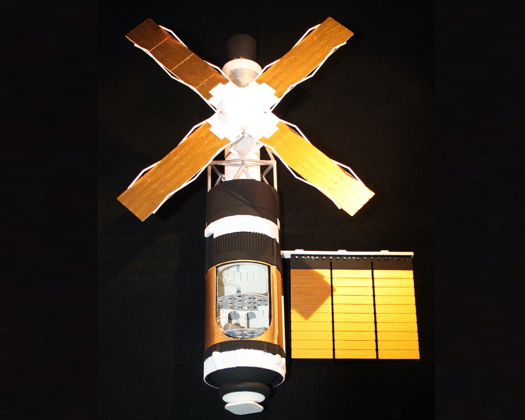 Skylab launch and orbital models