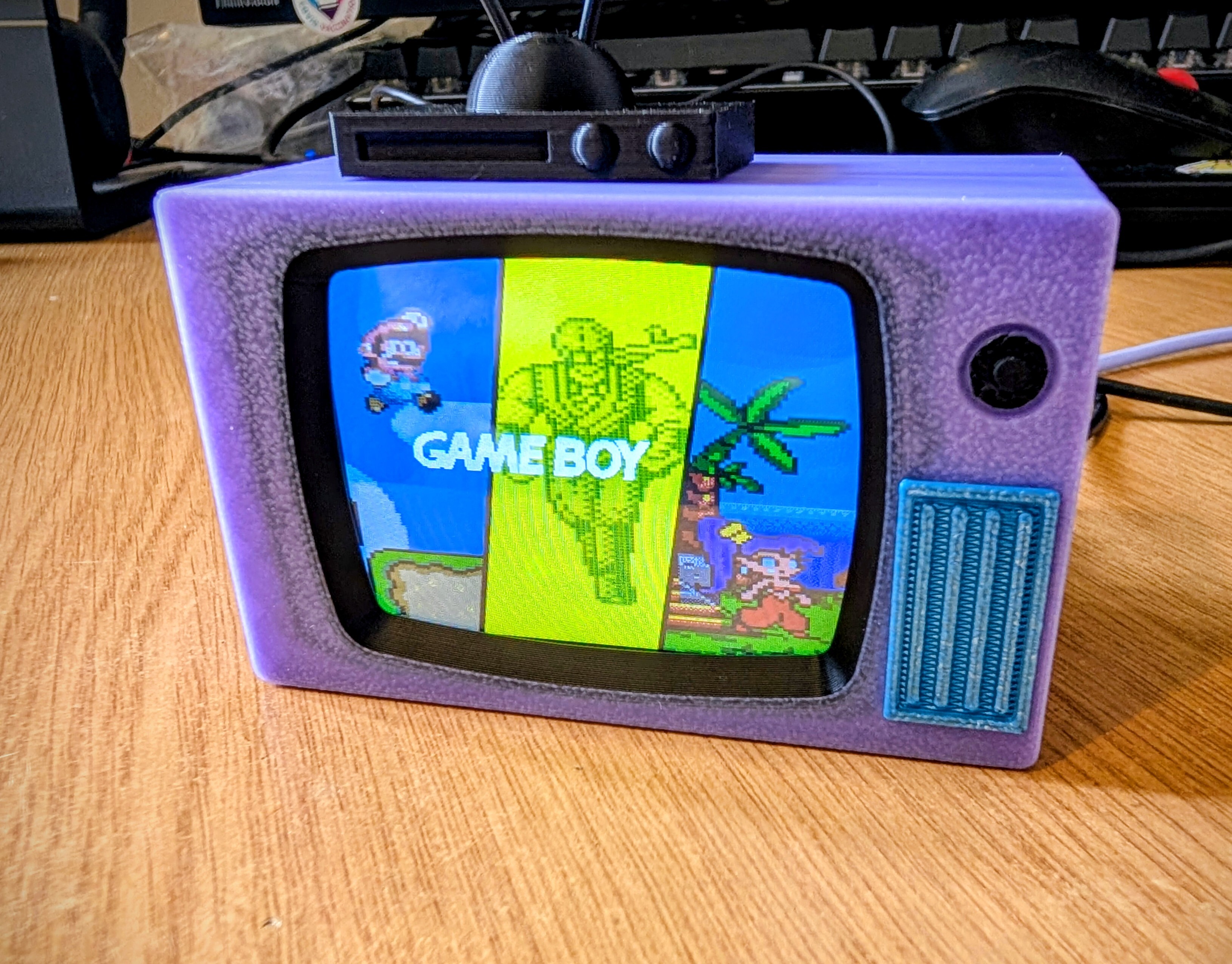 CYD Retro Mini TV