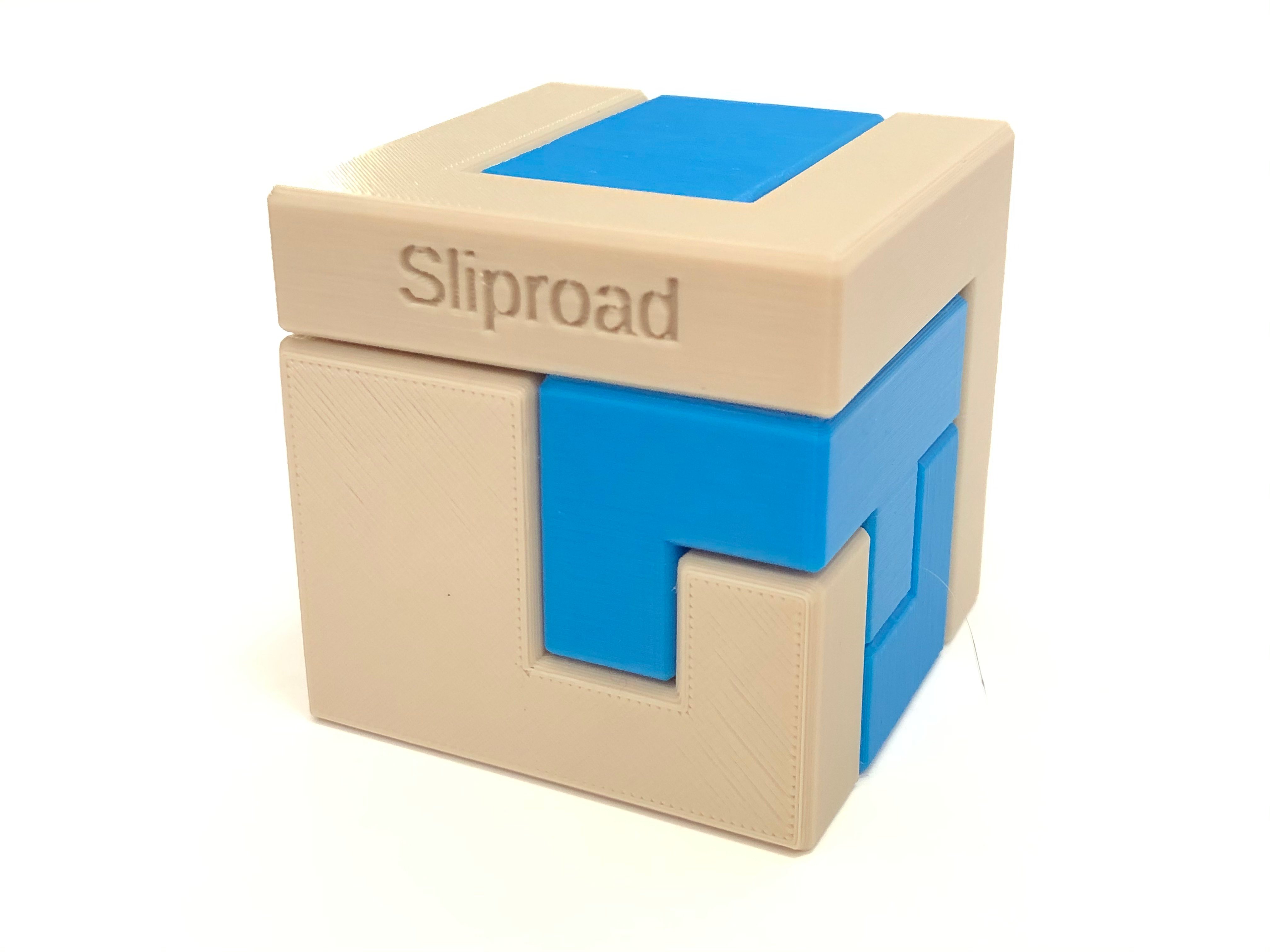 Sliproad - Interlocking puzzle by László Molnár