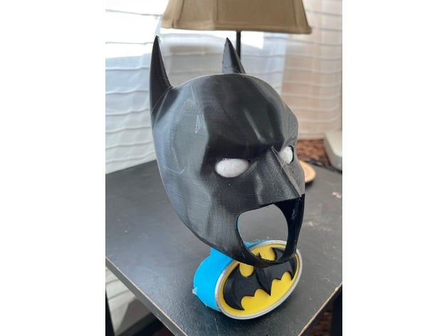 Batman Cowl & Stand by justinmreina - Thingiverse