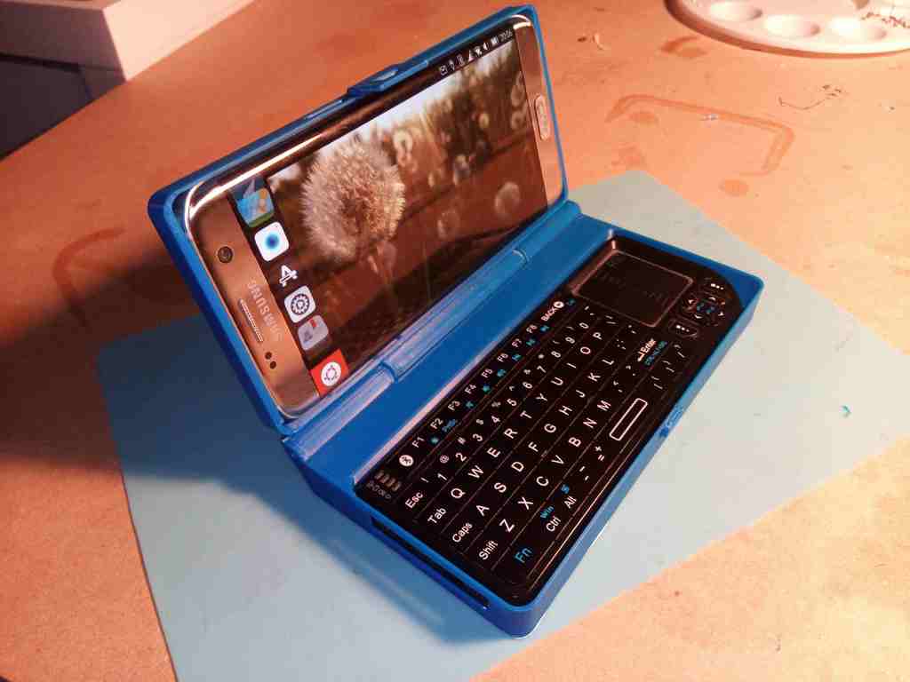Mini laptop S7 edge phone case