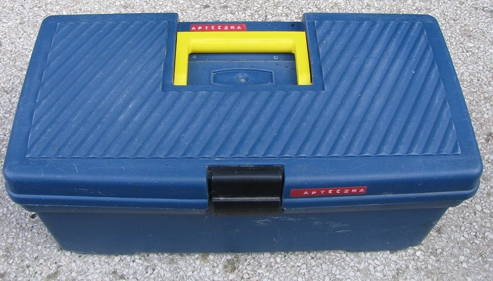 Rubbermaid toolbox handle
