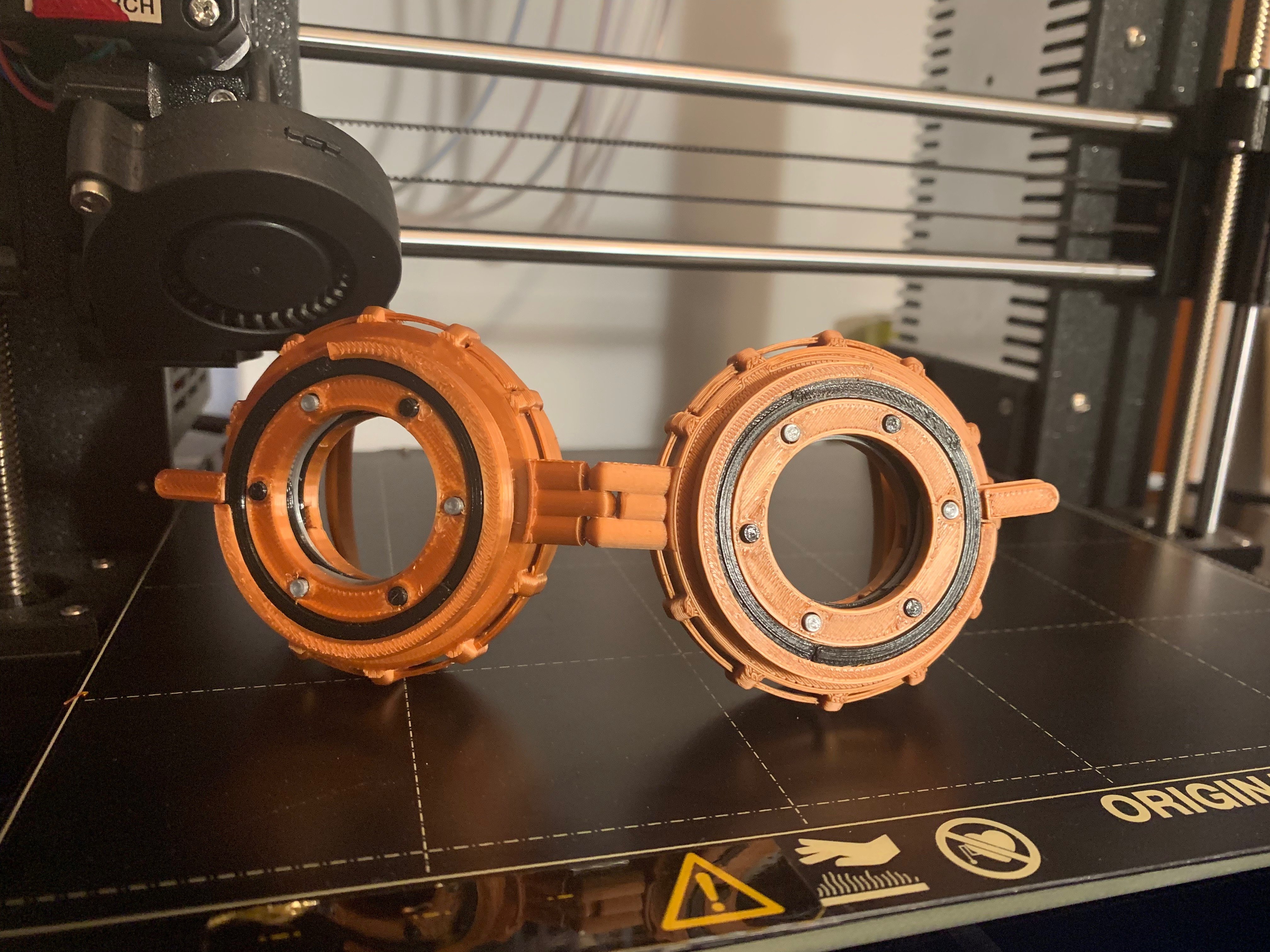 Flexible Bridge for Steampunk Goggles (Print In Place)