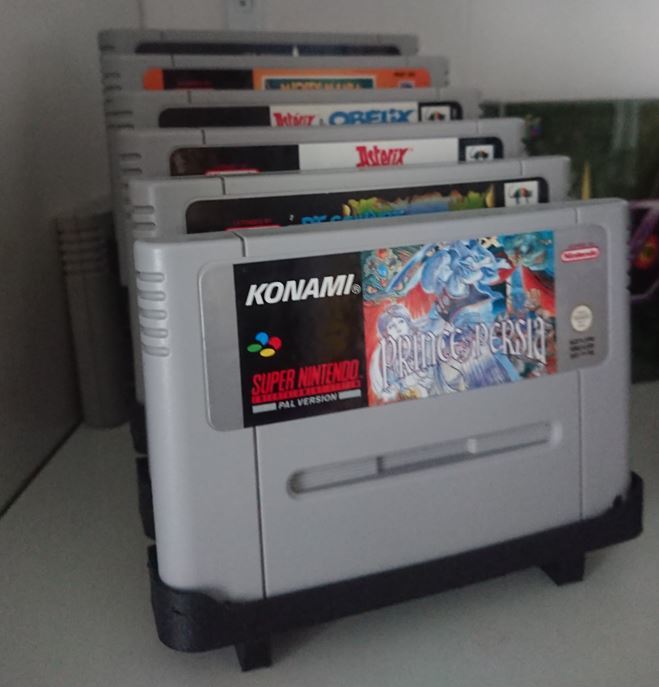 Cartridge display stand for PAL SNES cartridges