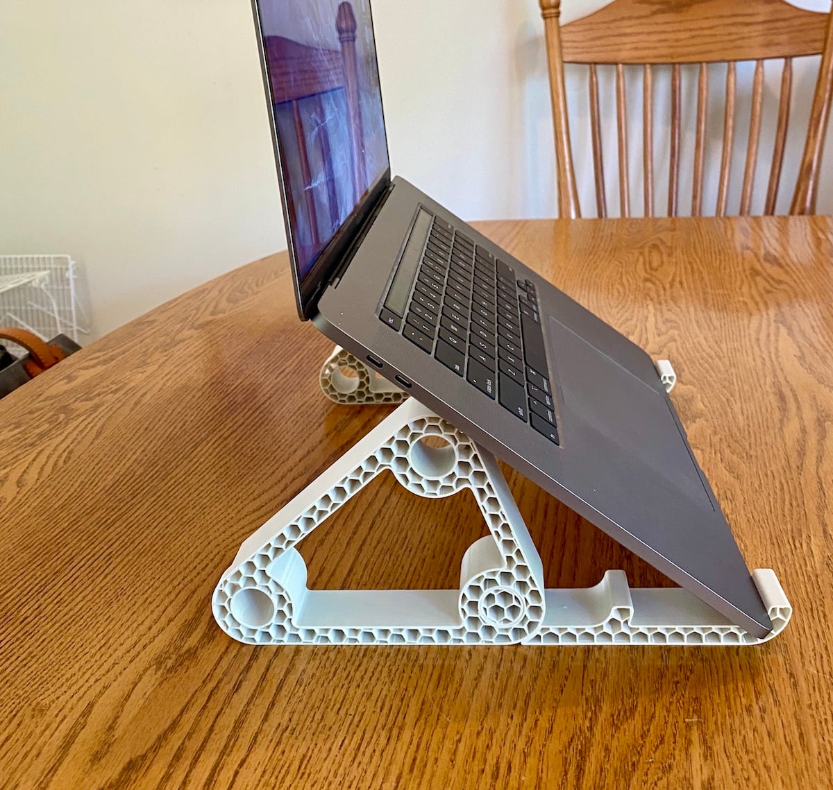 Delta Stand v2 - 3 Way Adjustable Stand