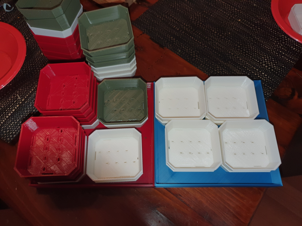 Microgreen Tray Holder