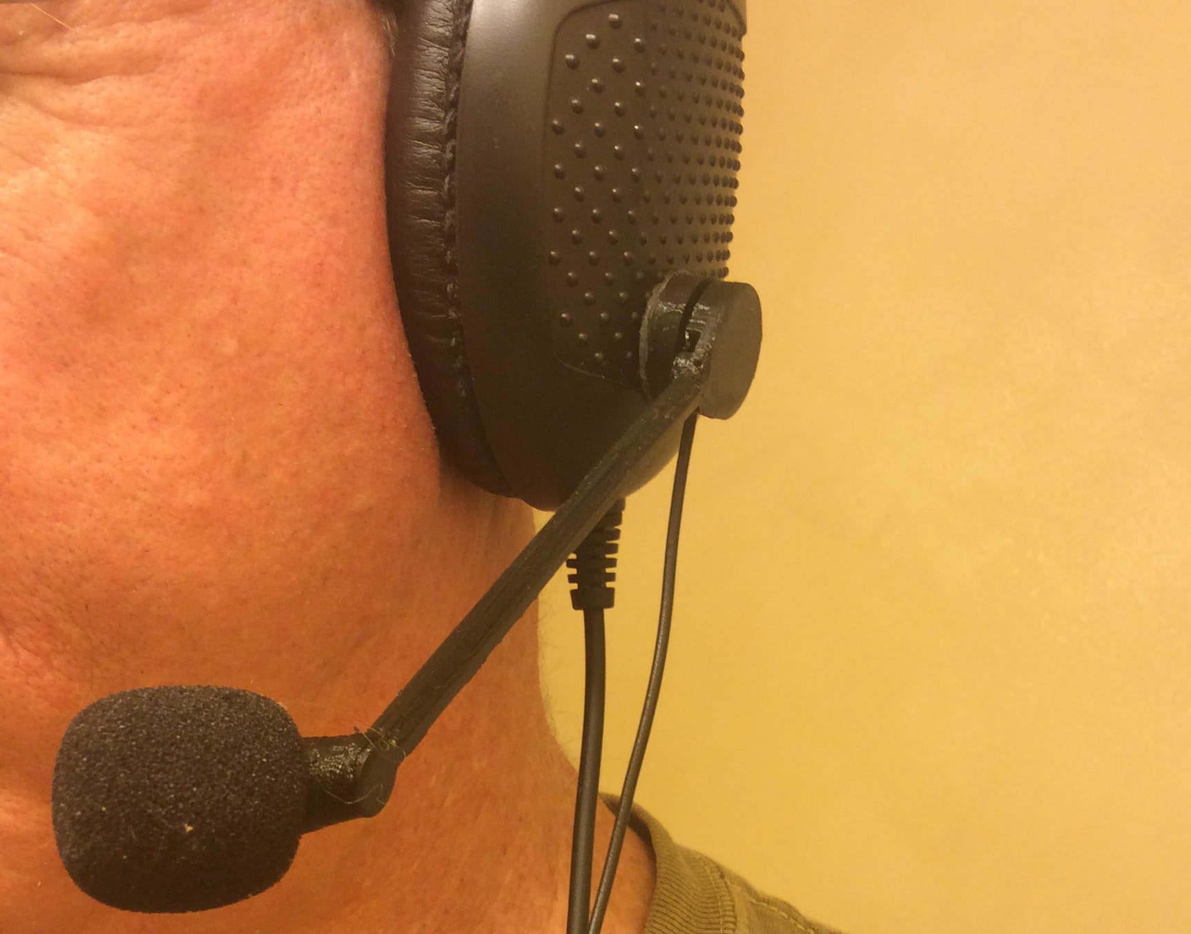 Customizable Headset Microphone Boom