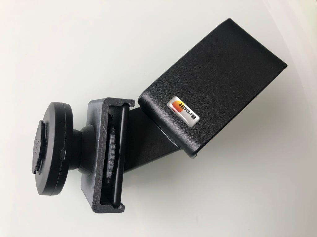 Quadlock Qi-Charger or Ball-Mount Adapter to Brodit Baseplate
