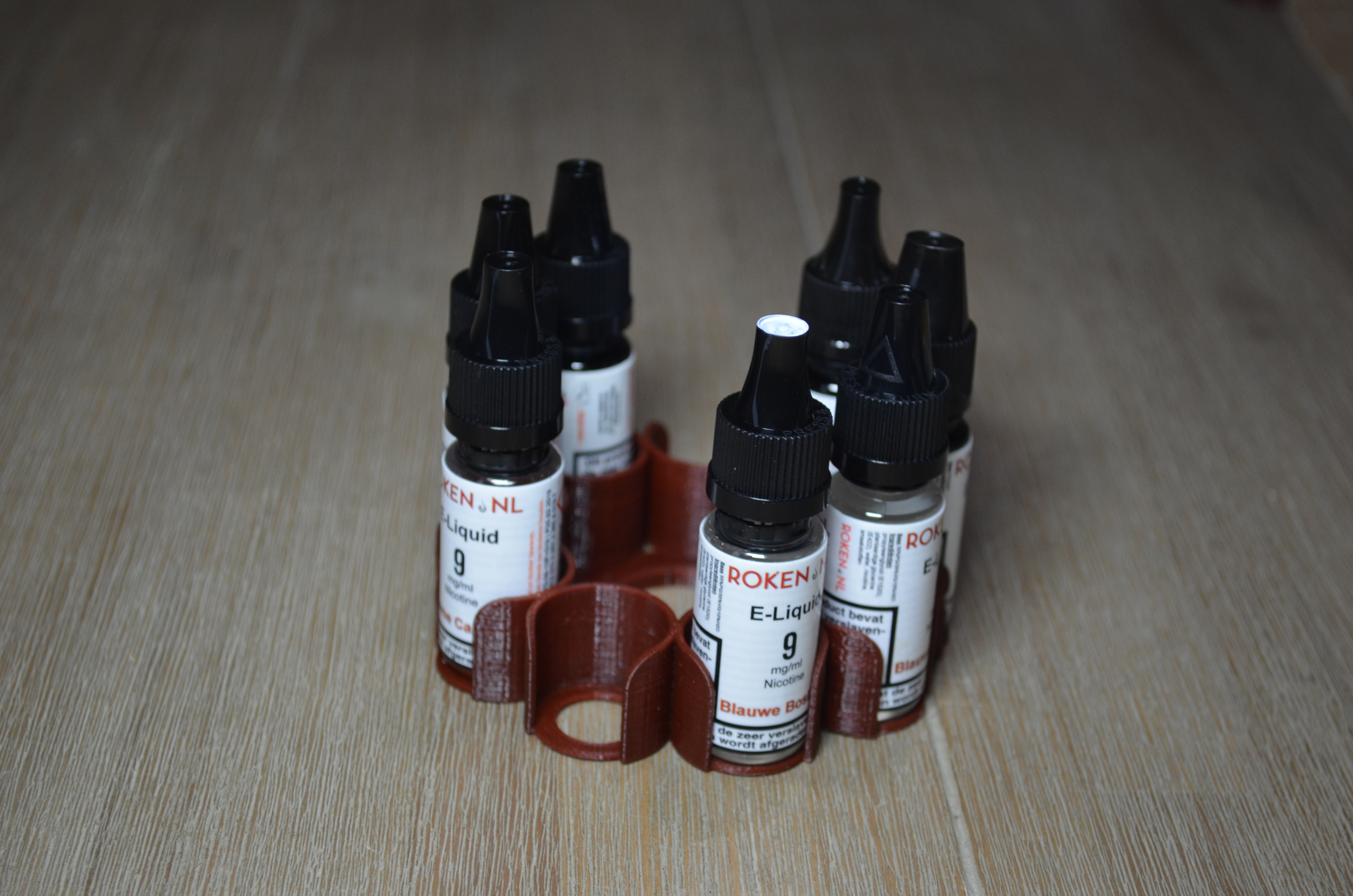Turnable E-liquid 9 bottle stand