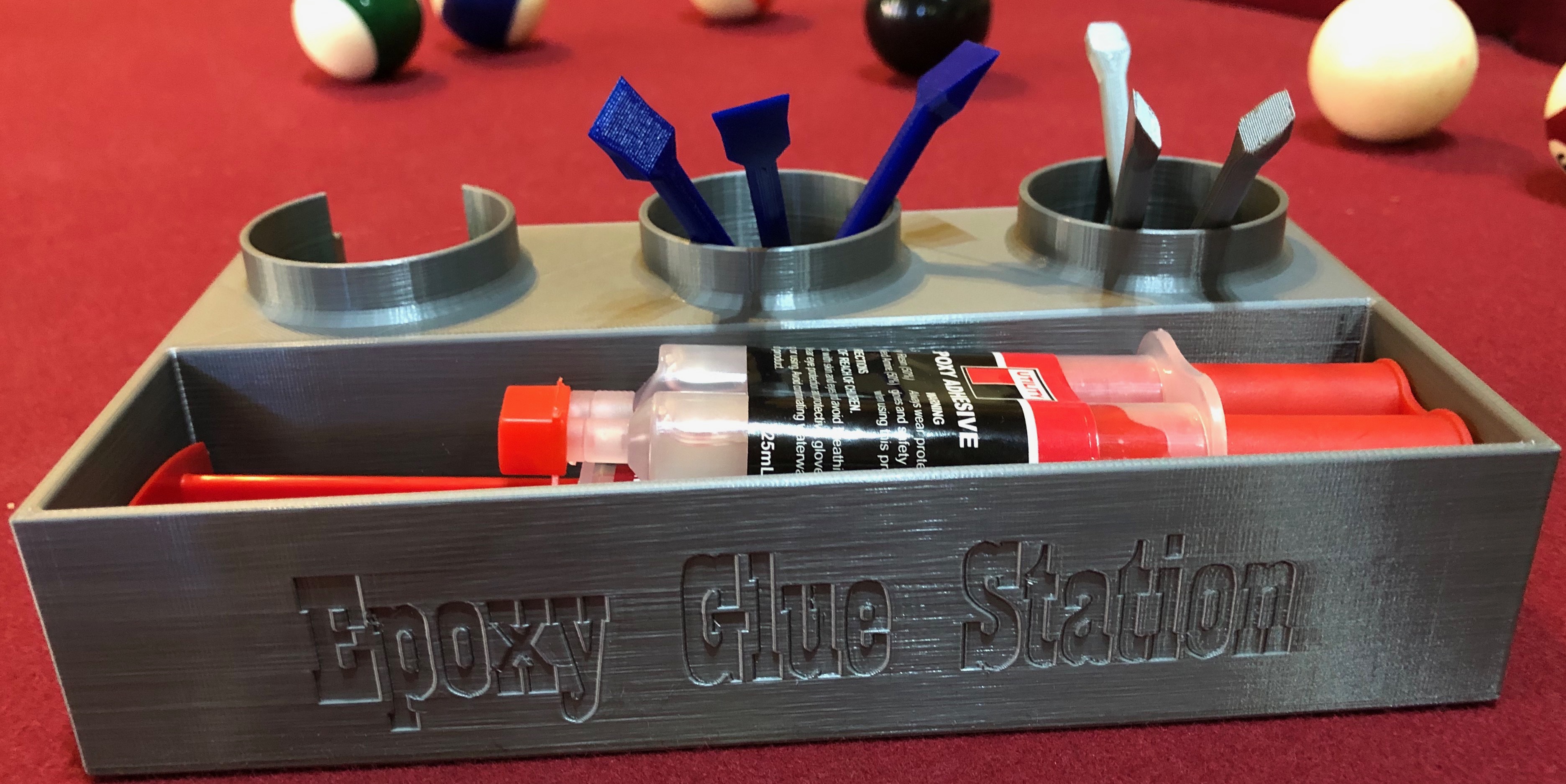 Epoxy glue station