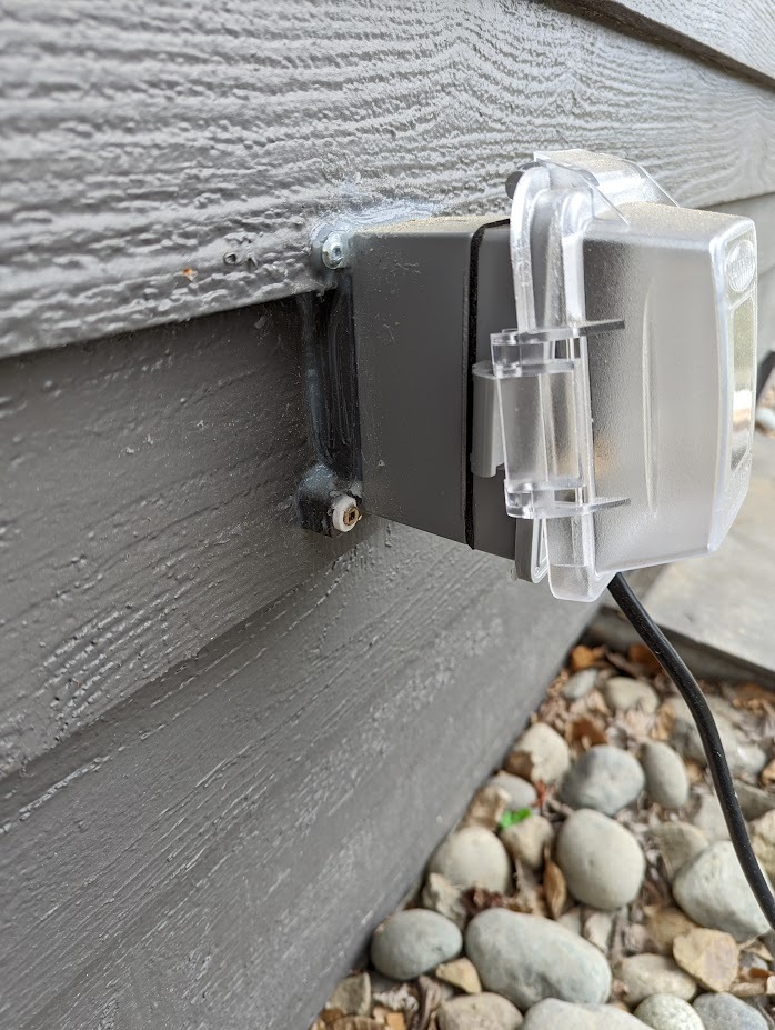 Custom Exterior Outlet Support Backplate