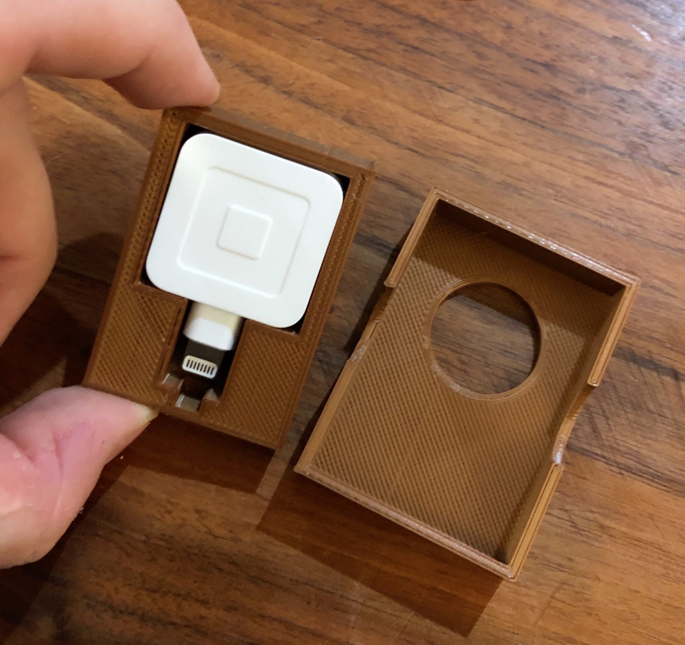 Square Up Mag Reader Lightning and Headphone Carry Case