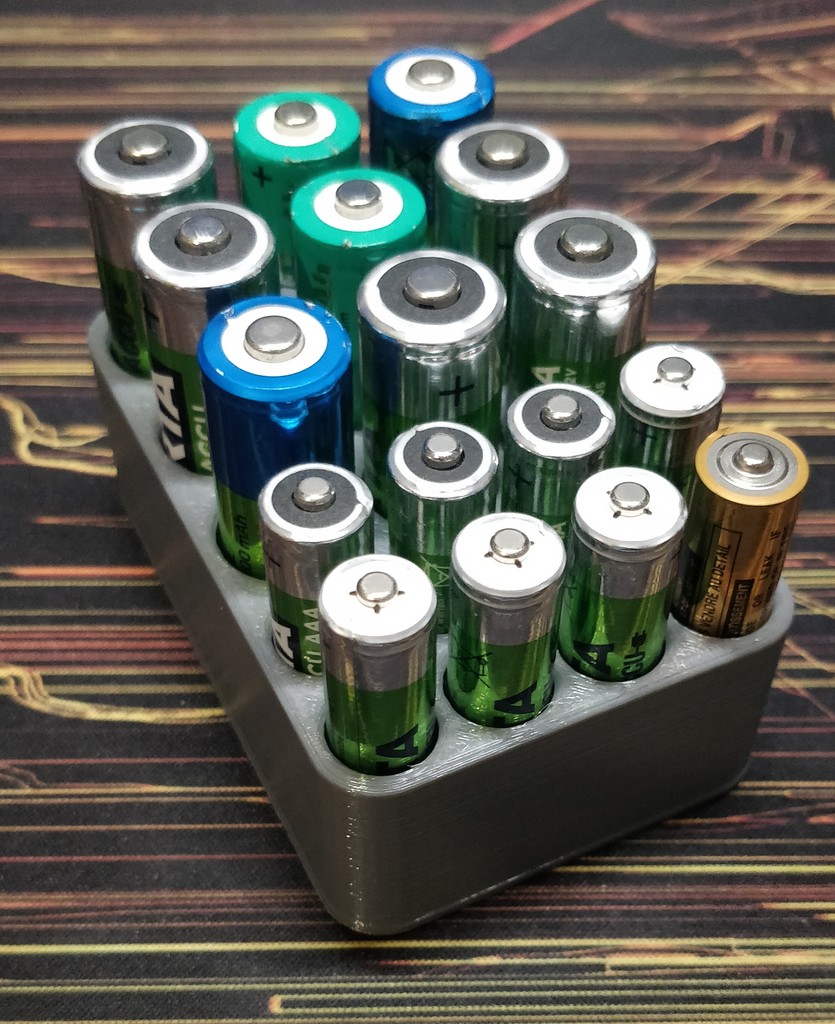  Range Piles | Battery holder