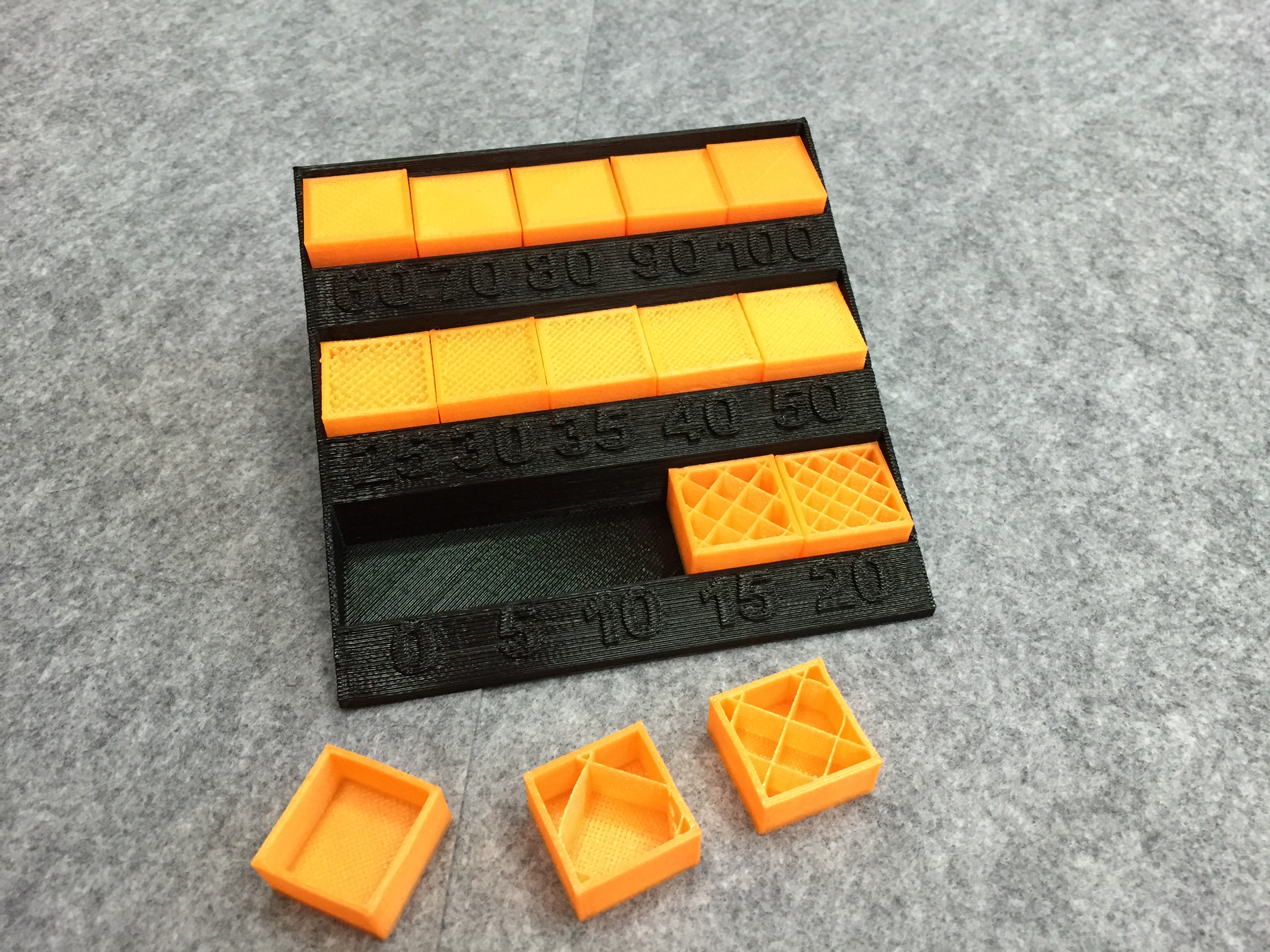 Infill percent display for teaching tool of 3D printer
