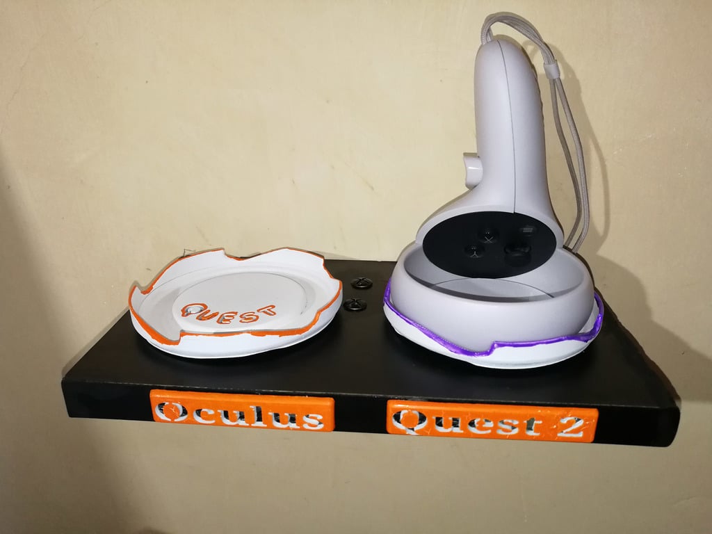 Oculus Quest 2 controller holder + name tags 