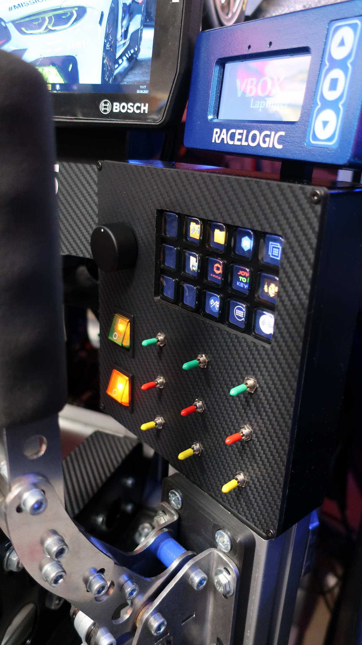 Button Box - Stream Deck Medium - toggle switches - power on/off