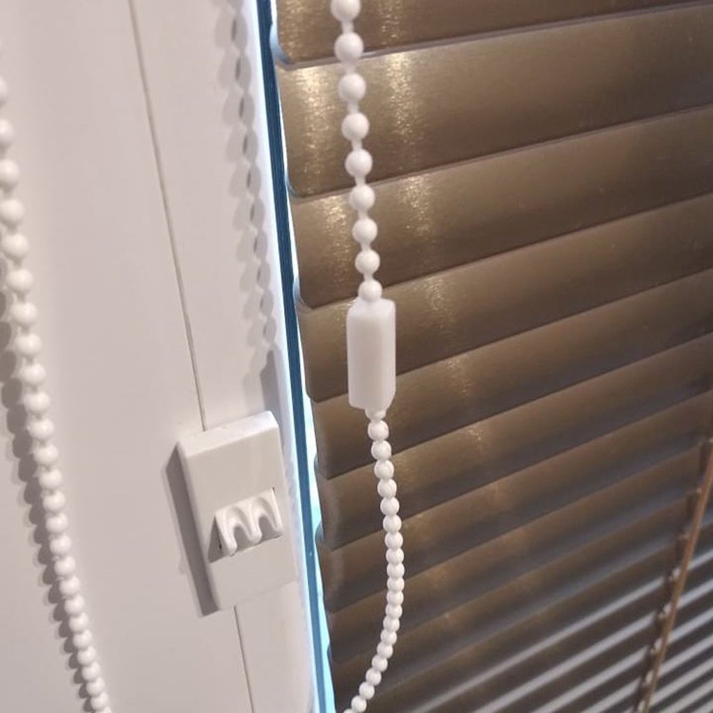 Blinds chain connector