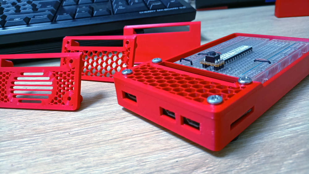Raspberry pi Zero breadboard case