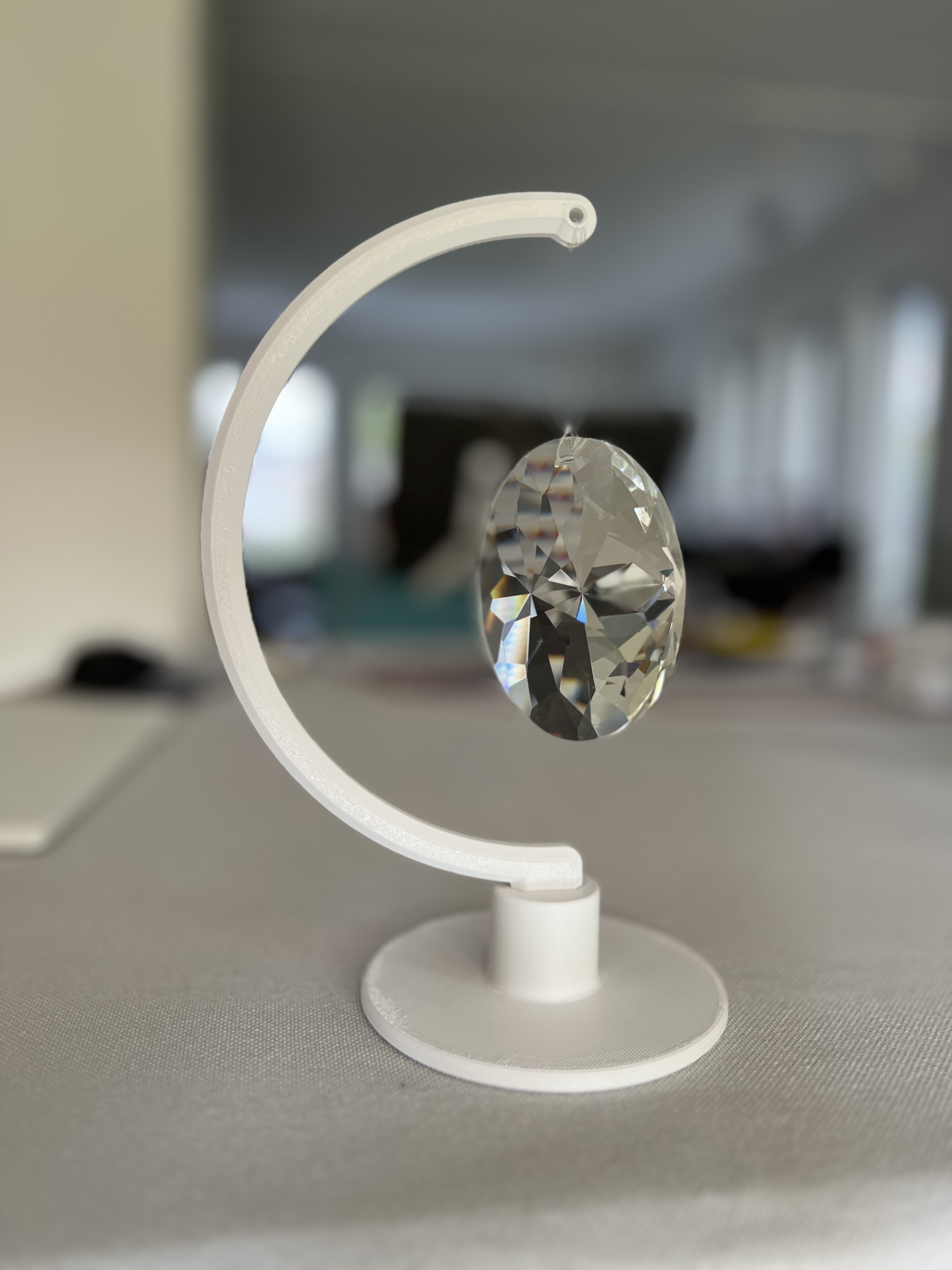 Decorative display stand for suncatcher or crystal ornaments