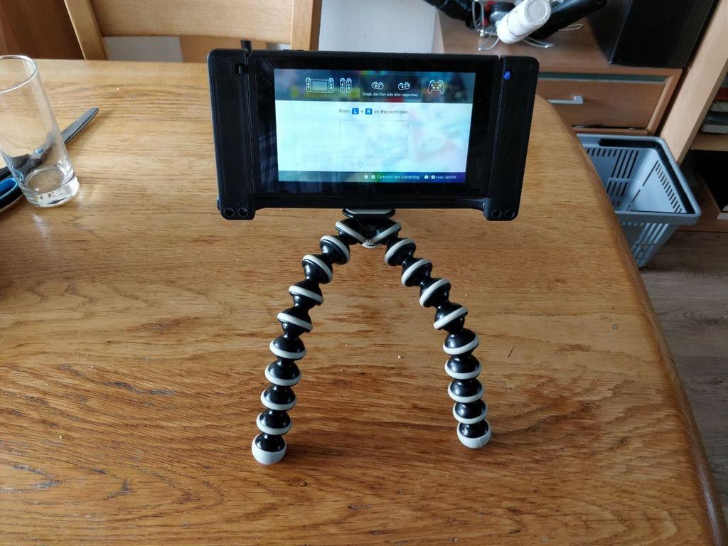 Camera stand mount for Nintendo Switch