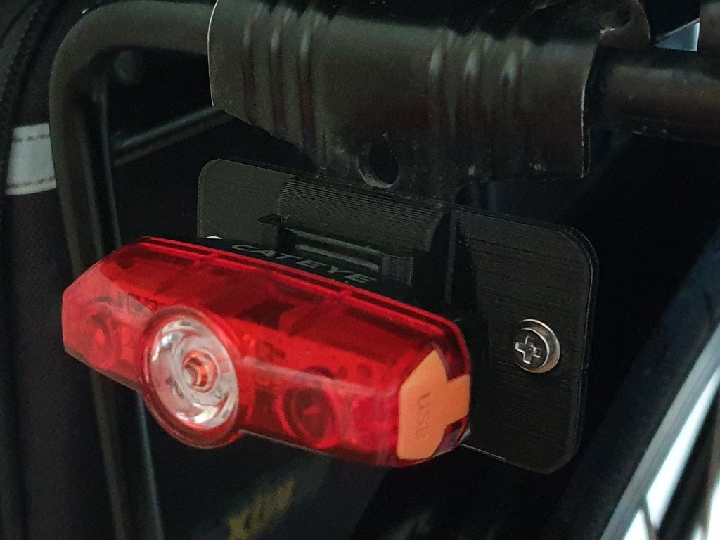 Topeak bike rack light holder
