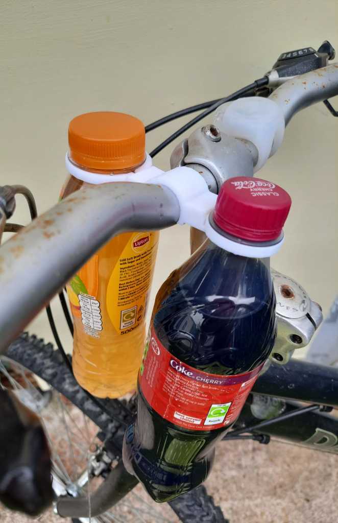 Bicycle 2 bottle holder handlebars.