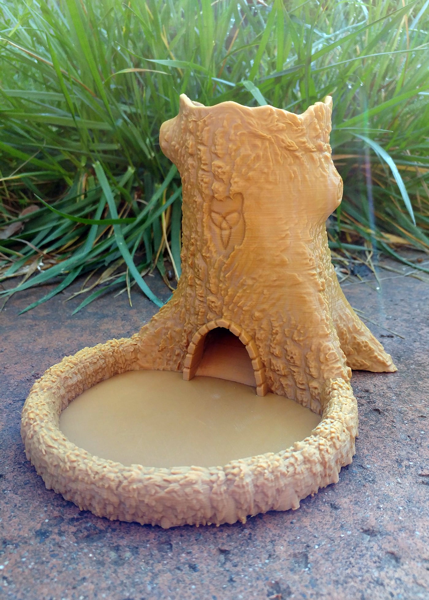 Druidic Dice Tower with Tray